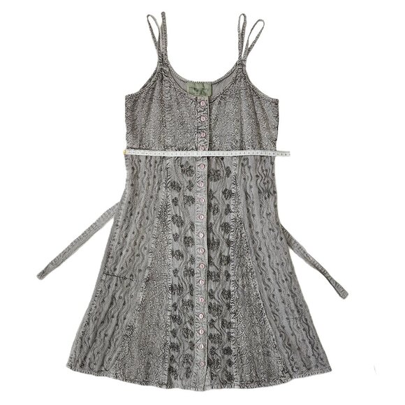 *New Low price!**  Vintage Grey Embroidered Dress - Picture 2 of 7